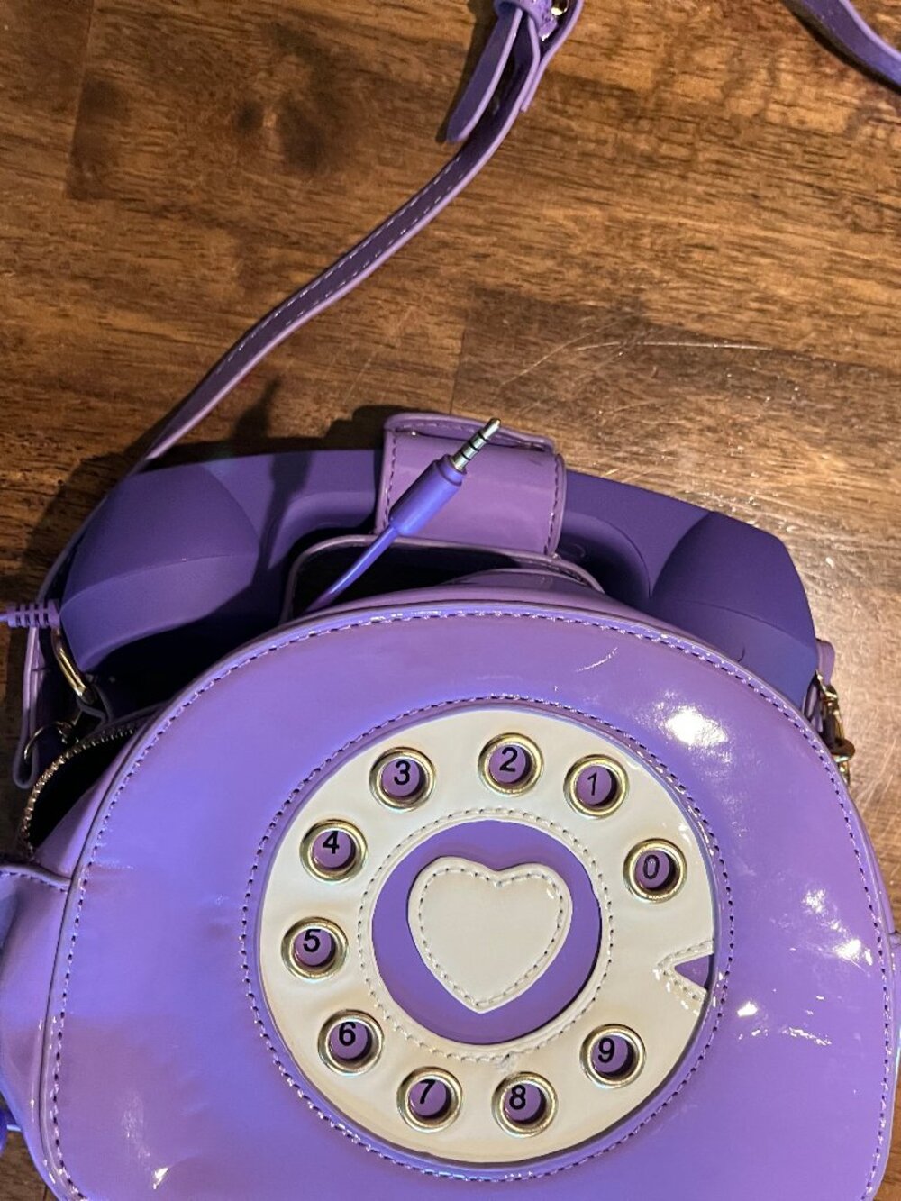 Fun Telephone Purse - Picture 9 of 10